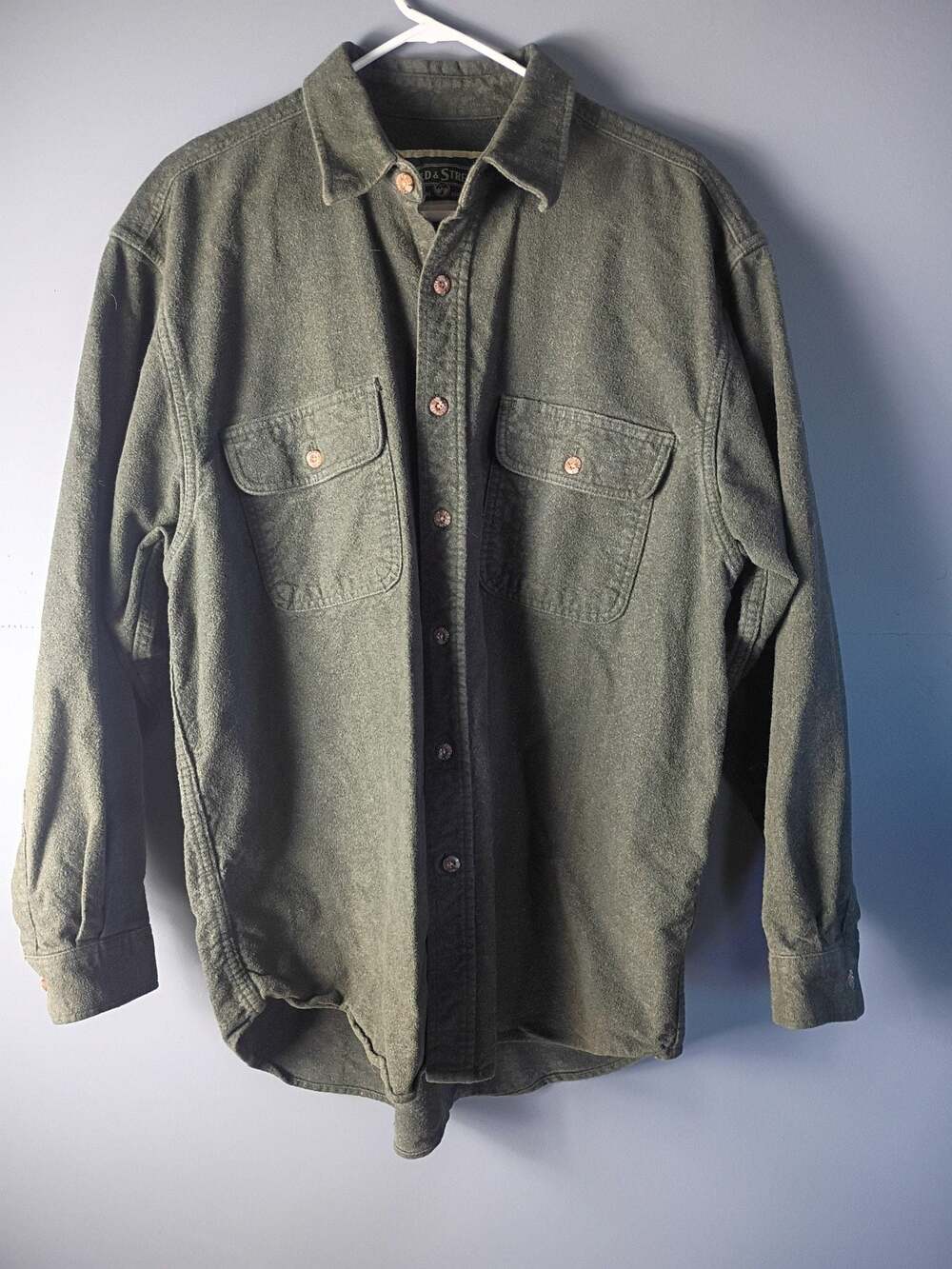 Field & Stream Olive Green Long Sleeve Button-Up Chamois Flannel Shirt
